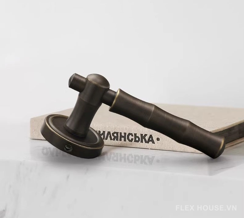 Khóa cửa phân thể tay gạt bằng đồng thân trúc YJ504 10 Khóa cửa phân thể tay gạt bằng đồng thân trúc YJ504 15