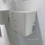 Máy sấy tay cảm ứng hồng ngoại TOTO TYC122W