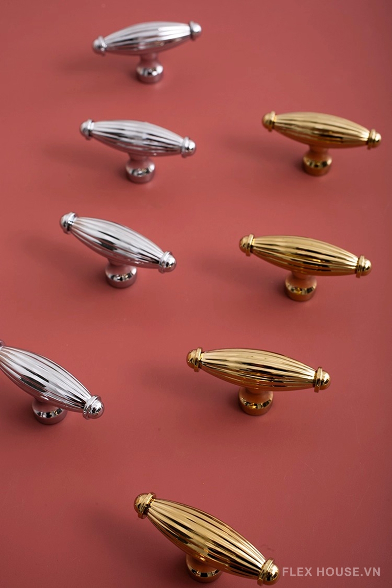 Núm tay nắm tủ đồng dáng con thoi cổ điển JYJ565 7