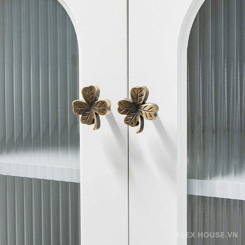 Núm tay nắm tủ đồng hình cỏ bốn lá PALO9407 5 Núm tay nắm tủ đồng hình cỏ bốn lá PALO9407 12