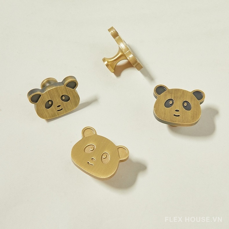 Núm tay nắm tủ đồng thau hình gấu trúc PALO424 (4) Núm tay nắm tủ đồng thau hình gấu trúc PALO424 1