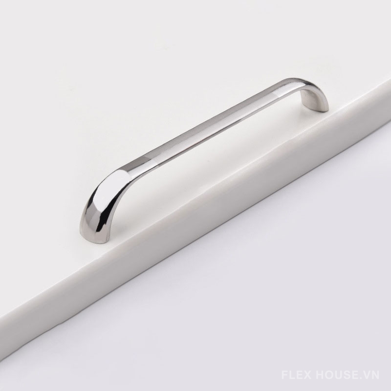 Tay nắm tủ hợp kim nhôm màu bạc hiện đại KK8802 (4) Tay nắm tủ hợp kim nhôm màu bạc hiện đại KK8802 1