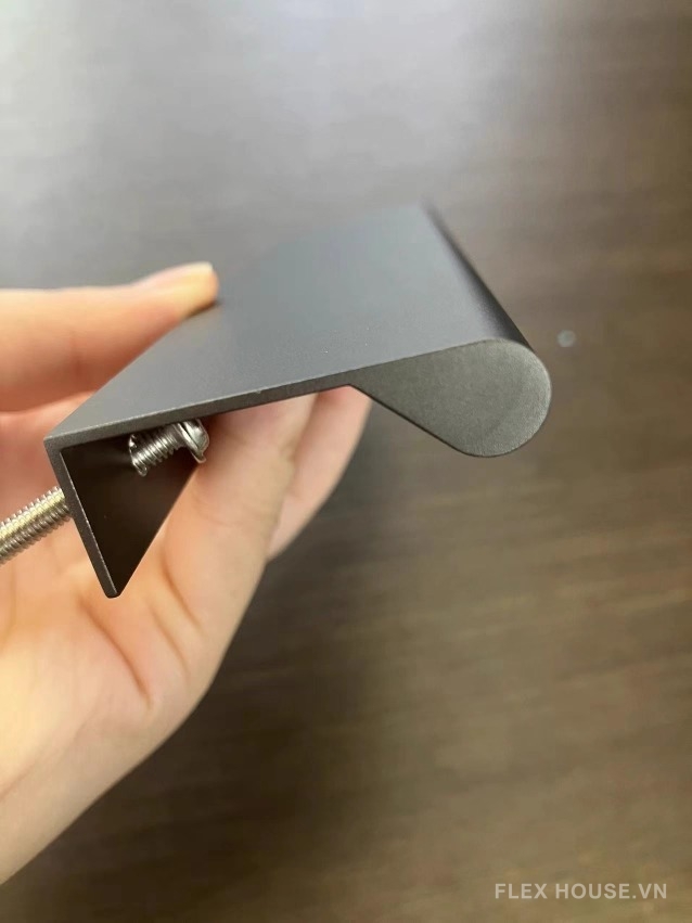 Tay nắm tủ quần áo thanh dài hợp kim nhôm A245BL 8 Tay nắm tủ quần áo thanh dài hợp kim nhôm A245BL 13