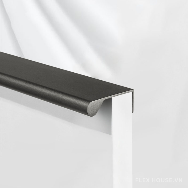 Tay nắm tủ quần áo thanh dài hợp kim nhôm A245BL (8) Tay nắm tủ quần áo thanh dài hợp kim nhôm A245BL 1