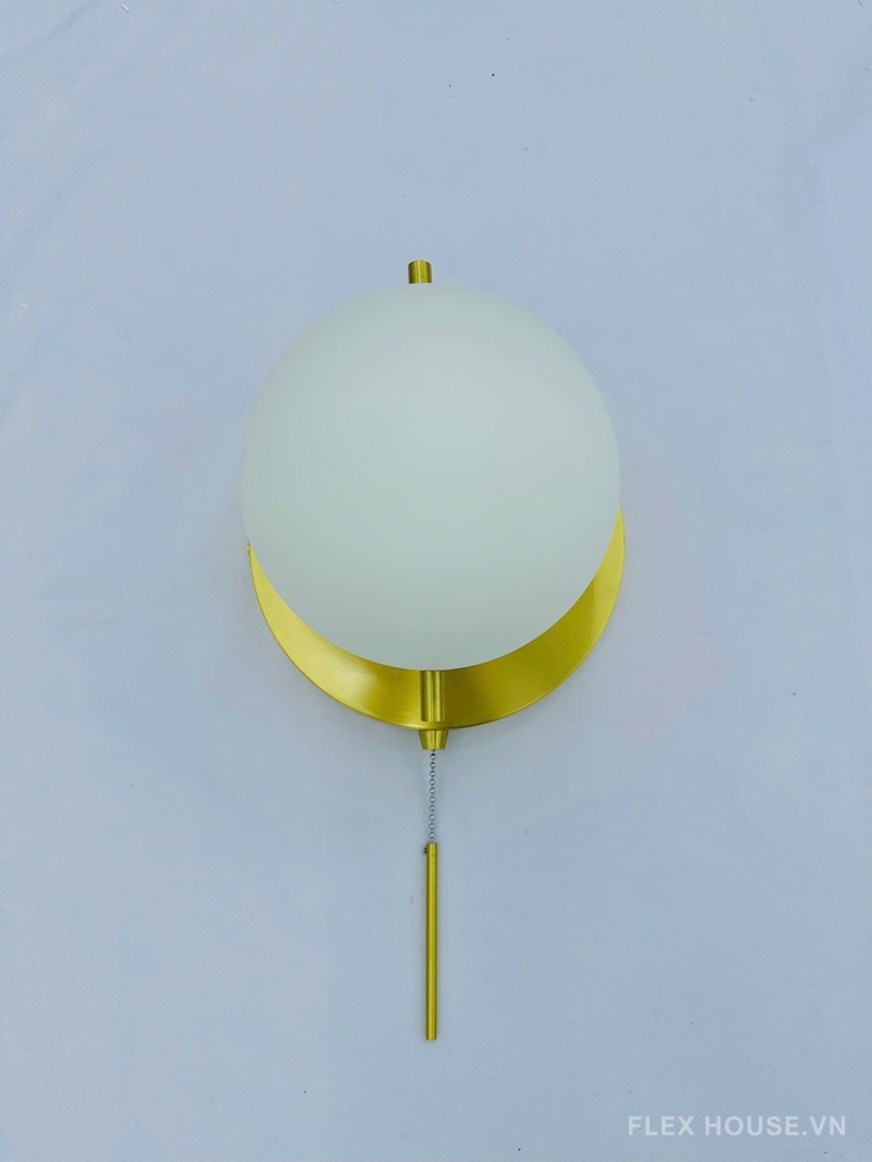 Đèn gắn tường bằng đồng trang trí khách sạn VK134