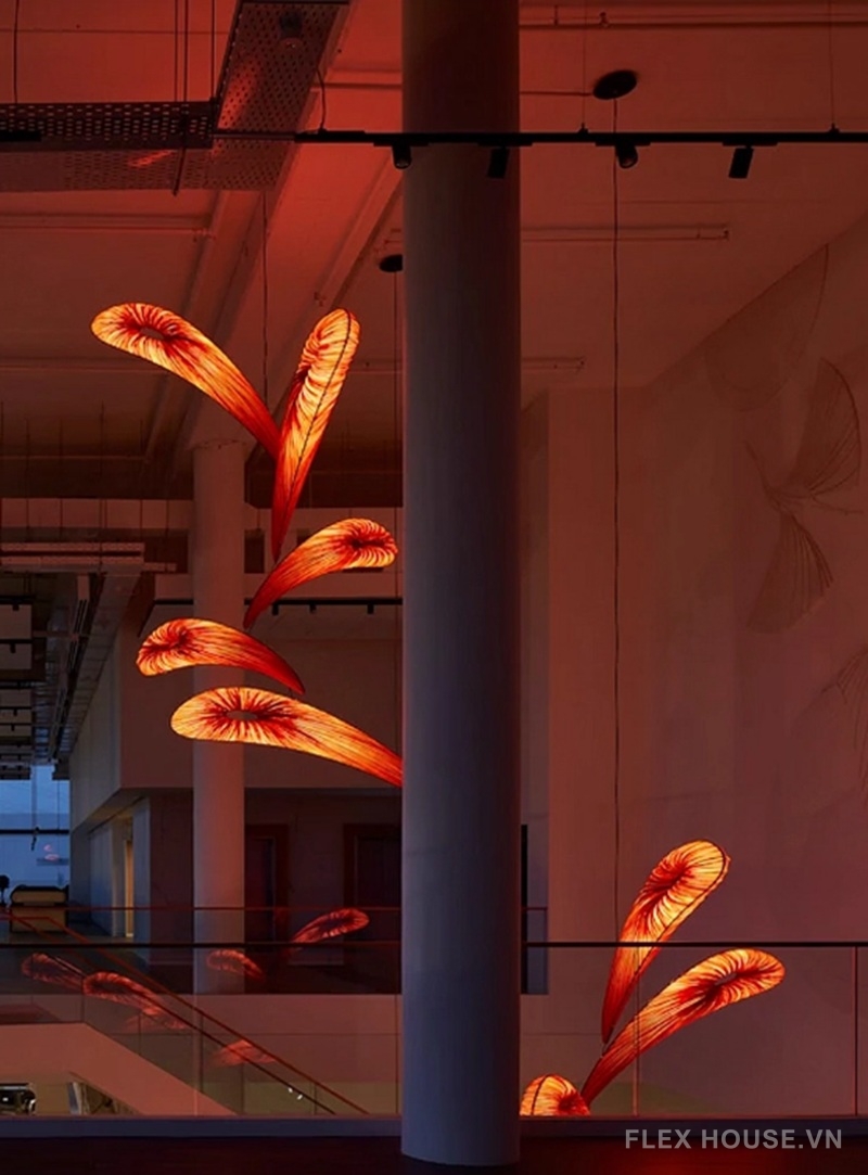 Đèn thả trần nghệ thuật lá lụa đỏ QM8254