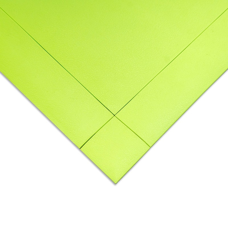 Thảm TPE không mùi lót phòng gym sân pickleball GV16 2 Thảm TPE không mùi lót phòng gym sân pickleball GV16