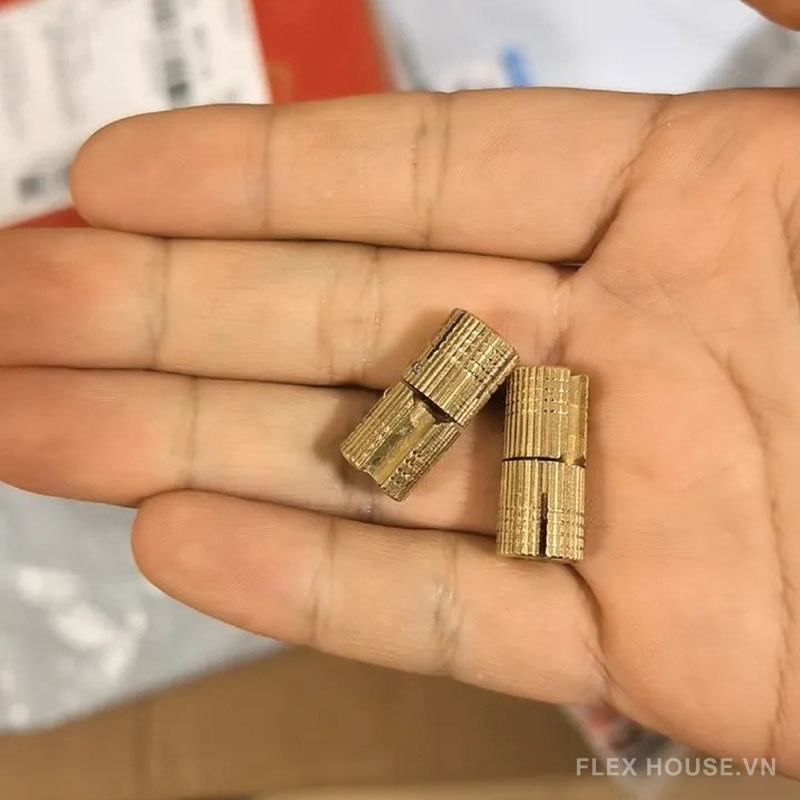 Bản lề âm hình trụ bằng đồng QY3024 7 Bản lề âm hình trụ bằng đồng QY3024 13