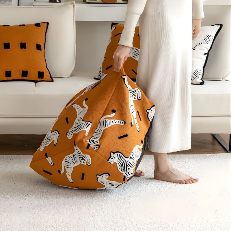 Ghế đôn vải nỉ họa tiết ngựa dễ thương HC6649 7 Ghế đôn vải nỉ họa tiết ngựa dễ thương HC6649