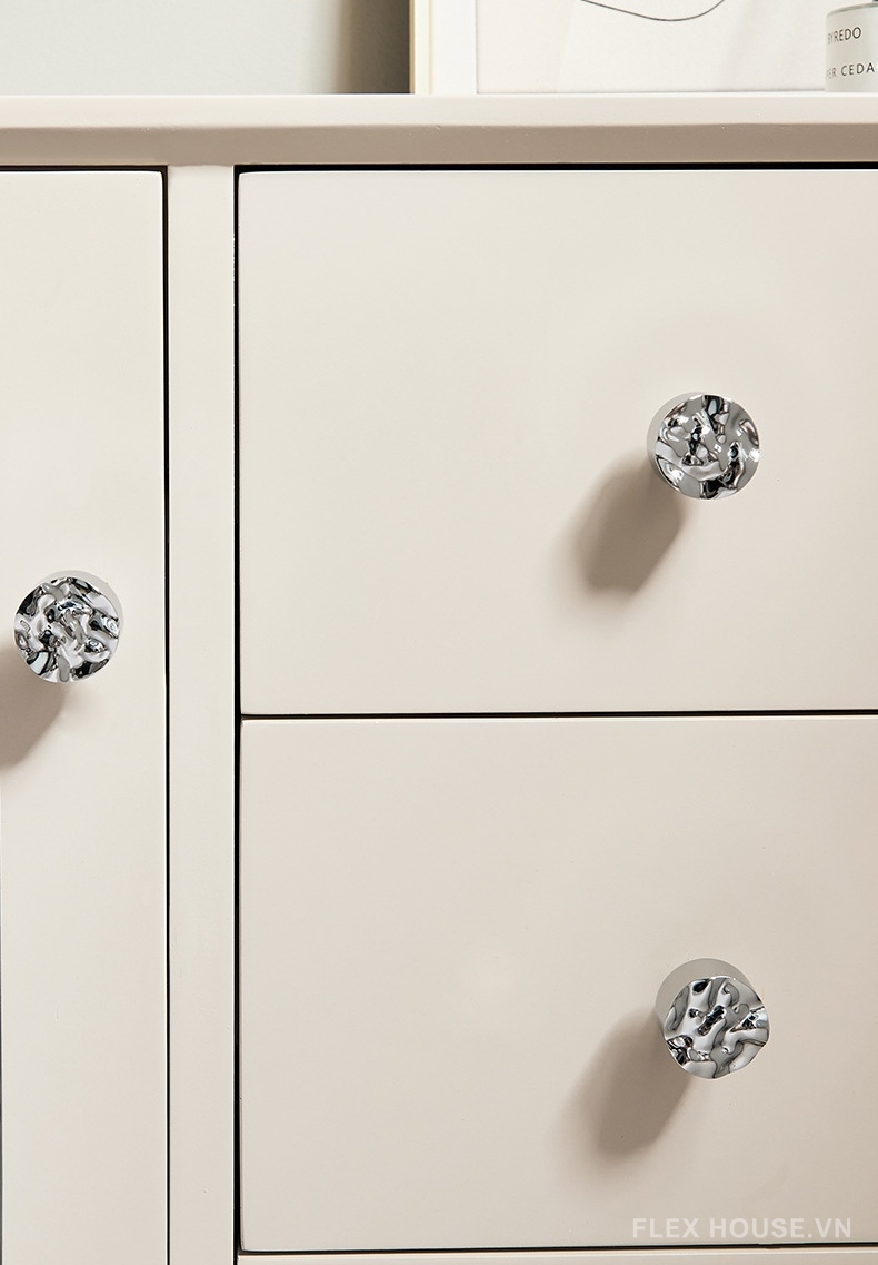 Núm tay nắm tủ đồng gợn sóng bề mặt PALO365 7 Núm tay nắm tủ đồng gợn sóng bề mặt PALO365 11