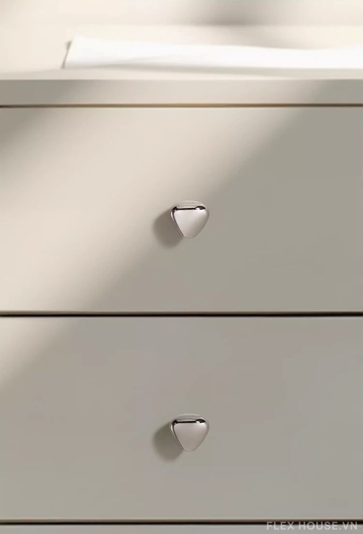 Núm tay nắm tủ hợp kim hiện đại màu bạc RX8153 6 Núm tay nắm tủ hợp kim hiện đại màu bạc RX8153 12