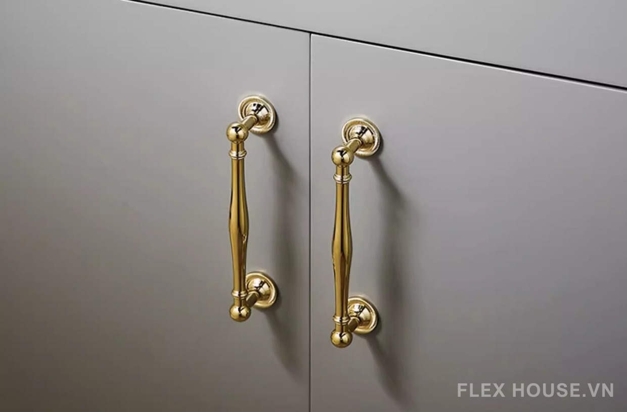 Tay nắm đồng kiểu Pháp sang trọng decor kệ tủ PALO4726 7 Tay nắm đồng kiểu Pháp sang trọng decor kệ tủ PALO4726 11
