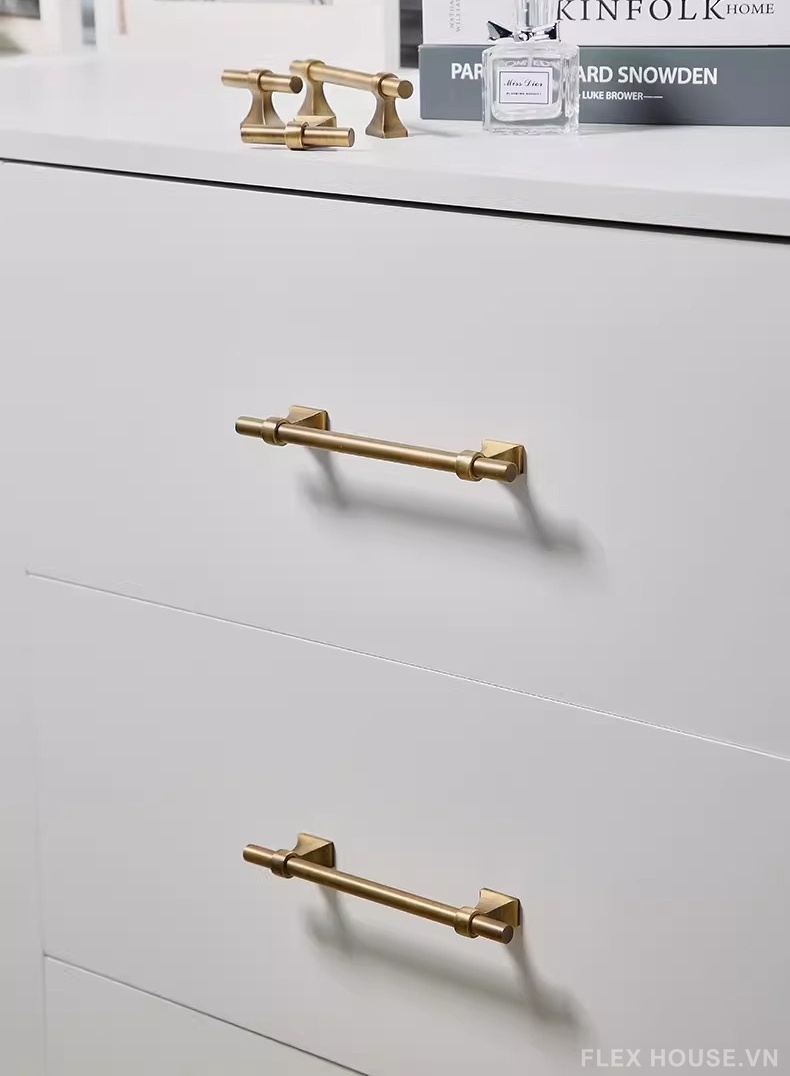 Tay nắm tủ cao cấp bằng đồng Retro PALO432 11 Tay nắm tủ cao cấp bằng đồng Retro PALO432 16