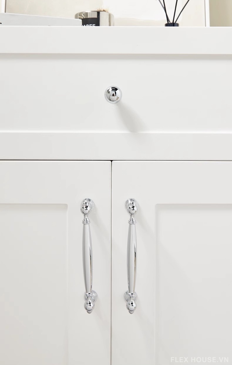 Tay nắm tủ đồng màu bạc kiểu Âu sang trọng PALO490 5 Tay nắm tủ đồng màu bạc kiểu Âu sang trọng PALO490 8