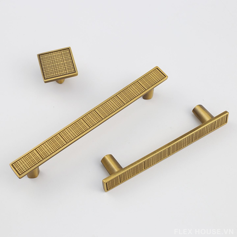 Tay nắm tủ hợp kim họa tiết kẻ ô Retro JC7910 6 Tay nắm tủ hợp kim họa tiết kẻ ô Retro JC7910 11