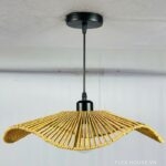 Đèn thả trần dáng lá sen đan xoè tự nhiên TTK208
