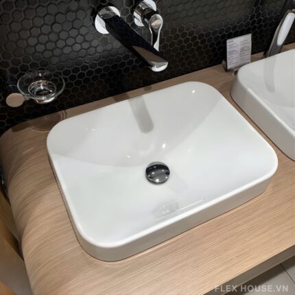 Chậu rửa mặt men sứ cao cấp đặt bàn TOTO LT5715