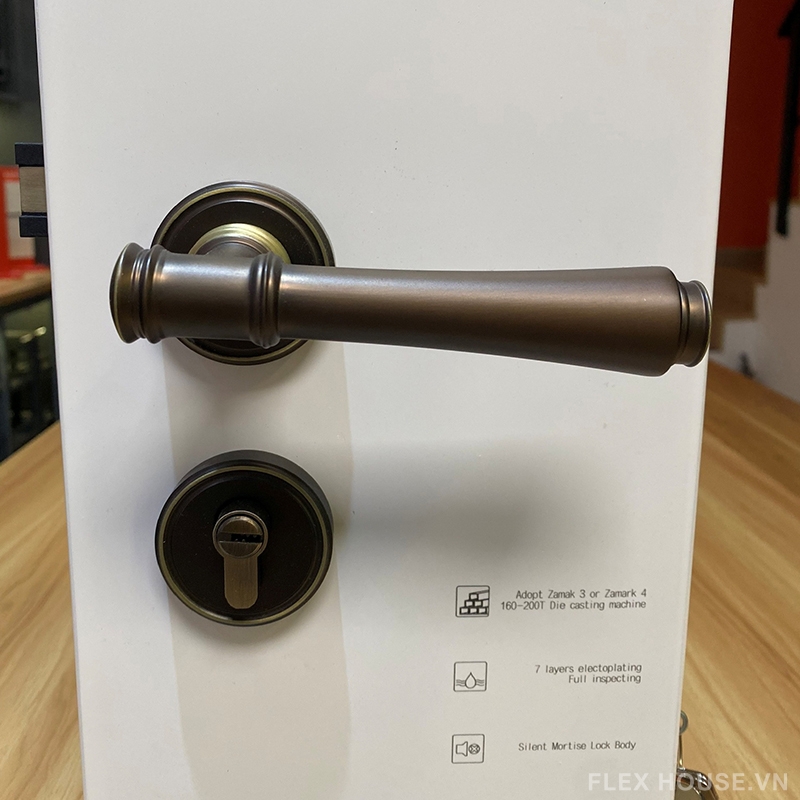 Khoá cửa phòng hợp kim kẽm kiểu Pháp Taura C82Z50 8 Khoá cửa phòng hợp kim kẽm kiểu Pháp Taura C82Z50 13