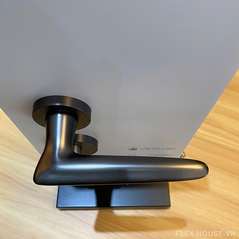 Khoá cửa thông phòng hiện đại Taura D72Z326 6 Khoá cửa thông phòng hiện đại Taura D72Z326 10