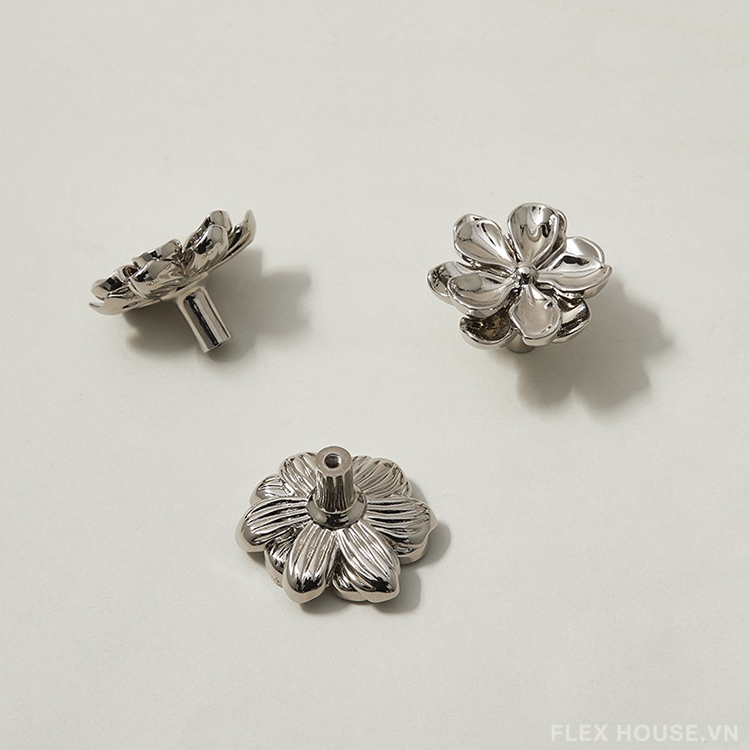 Núm tay nắm đồng hình hoa decor kệ tủ PALO14 3 Núm tay nắm đồng hình hoa decor kệ tủ PALO14 9