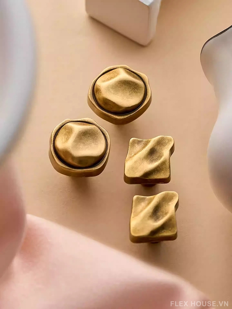 Núm tay nắm tủ đồng Retro tạo hình nghệ thuật LT1531 5 Núm tay nắm tủ đồng Retro tạo hình nghệ thuật LT1531 10