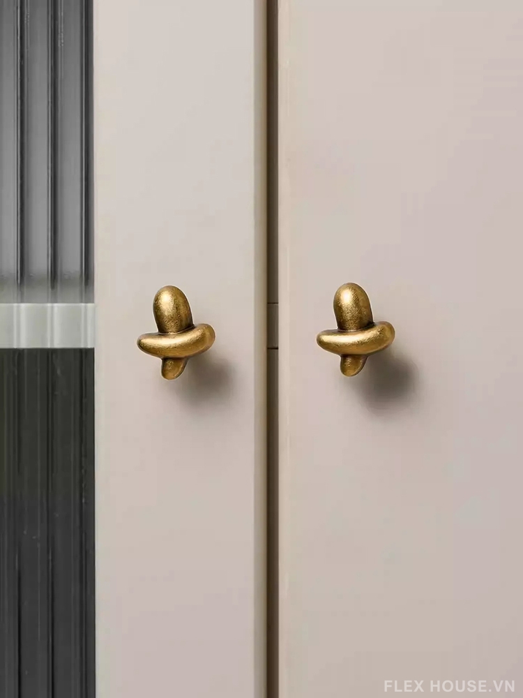 Núm tay nắm tủ đồng đan chéo cổ điển Woven Knot LT7587 6 Núm tay nắm tủ đồng đan chéo cổ điển Woven Knot LT7587 11