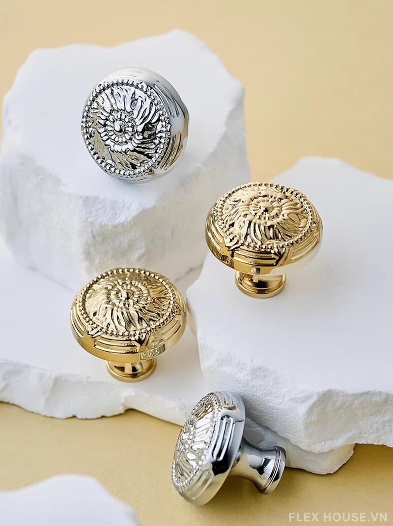 Núm tay nắm tủ đồng hoa văn Sunflower LT7160 1 Núm tay nắm tủ đồng hoa văn Sunflower LT7160 6