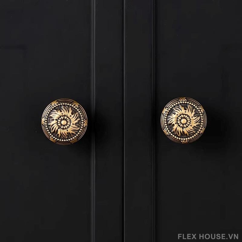 Núm tay nắm tủ đồng hoa văn cổ điển Sunflower LT555 13 Núm tay nắm tủ đồng hoa văn cổ điển Sunflower LT555 19