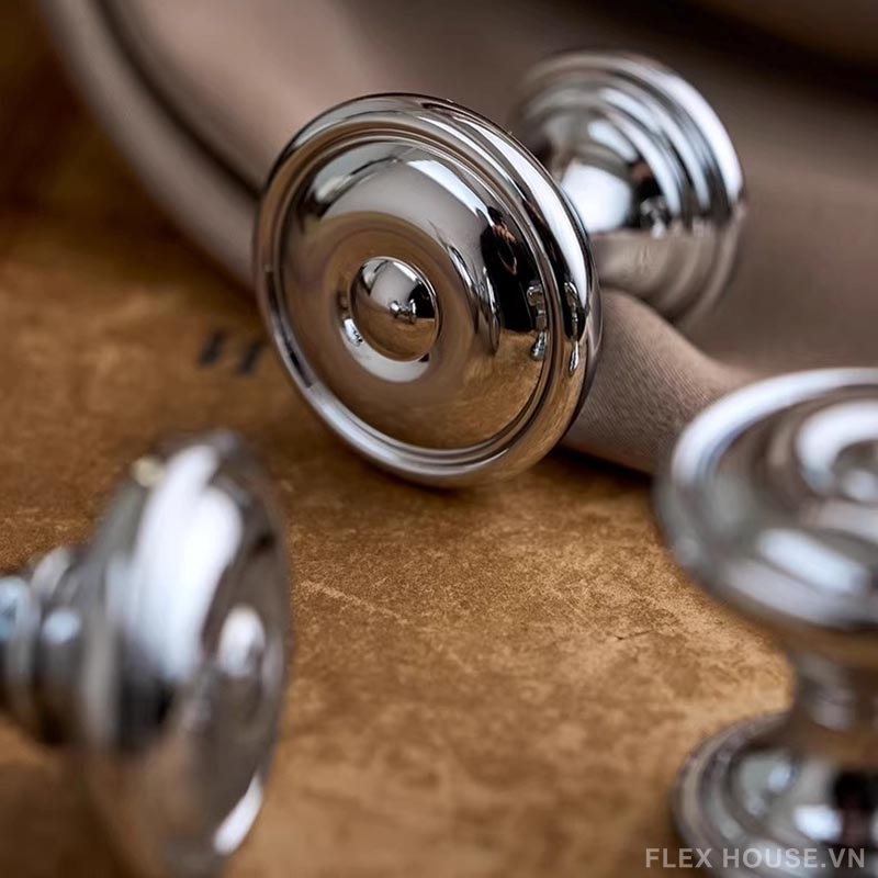 Núm tay nắm tủ đồng màu bạc sang trọng LT9044 6 Núm tay nắm tủ đồng màu bạc sang trọng LT9044 12