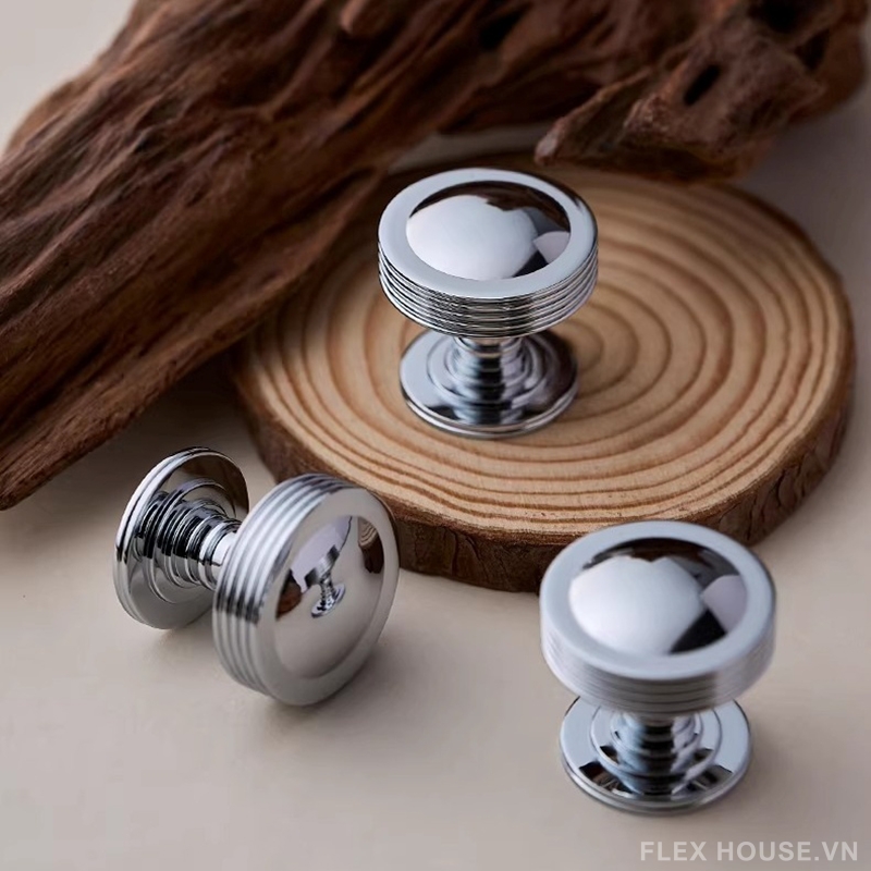 Núm tay nắm tủ đồng sang trọng màu bạc LT8419 1 Núm tay nắm tủ đồng sang trọng màu bạc LT8419 6