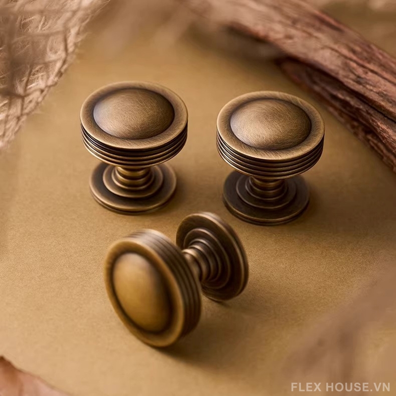 Núm tay nắm tủ đồng tròn Classic LT7171 3 Núm tay nắm tủ đồng tròn Classic LT7171 10