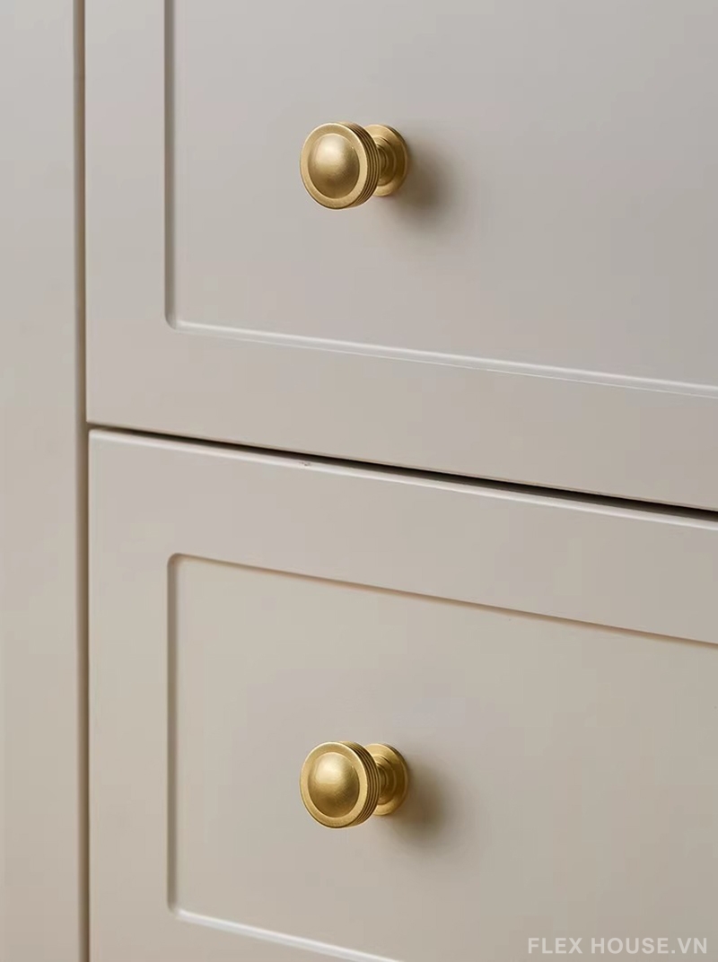 Núm tay nắm tủ đồng tròn phong cách châu Âu LT495 9 Núm tay nắm tủ đồng tròn phong cách châu Âu LT495 14