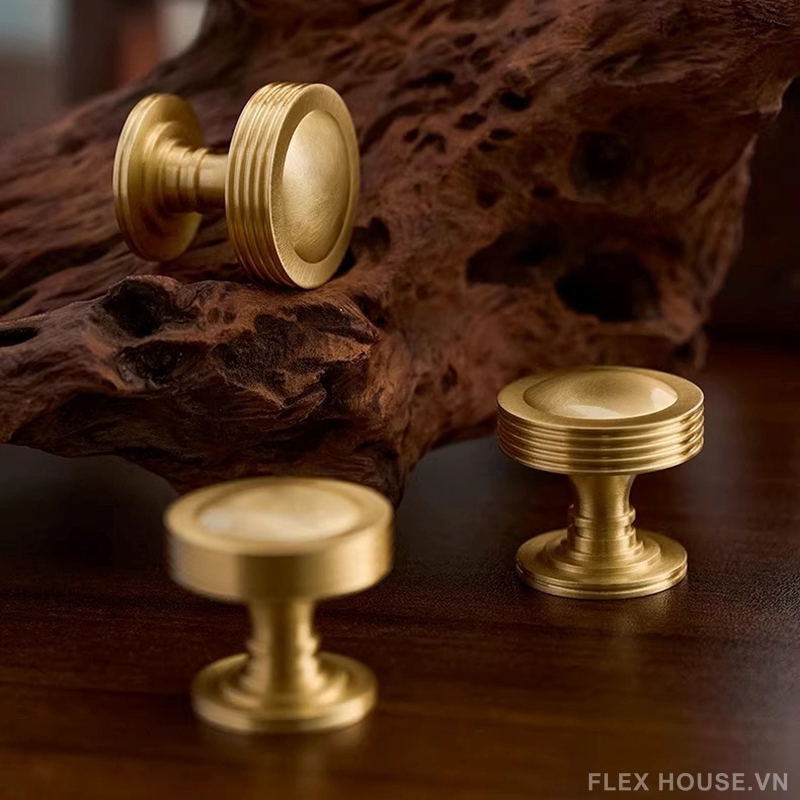 Núm tay nắm tủ đồng tròn phong cách châu Âu LT495 6 Núm tay nắm tủ đồng tròn phong cách châu Âu LT495 11