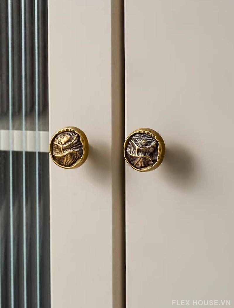 Núm tay nắm tủ đồng vân xoắn Retro LT784 9 Núm tay nắm tủ đồng vân xoắn Retro LT784 13