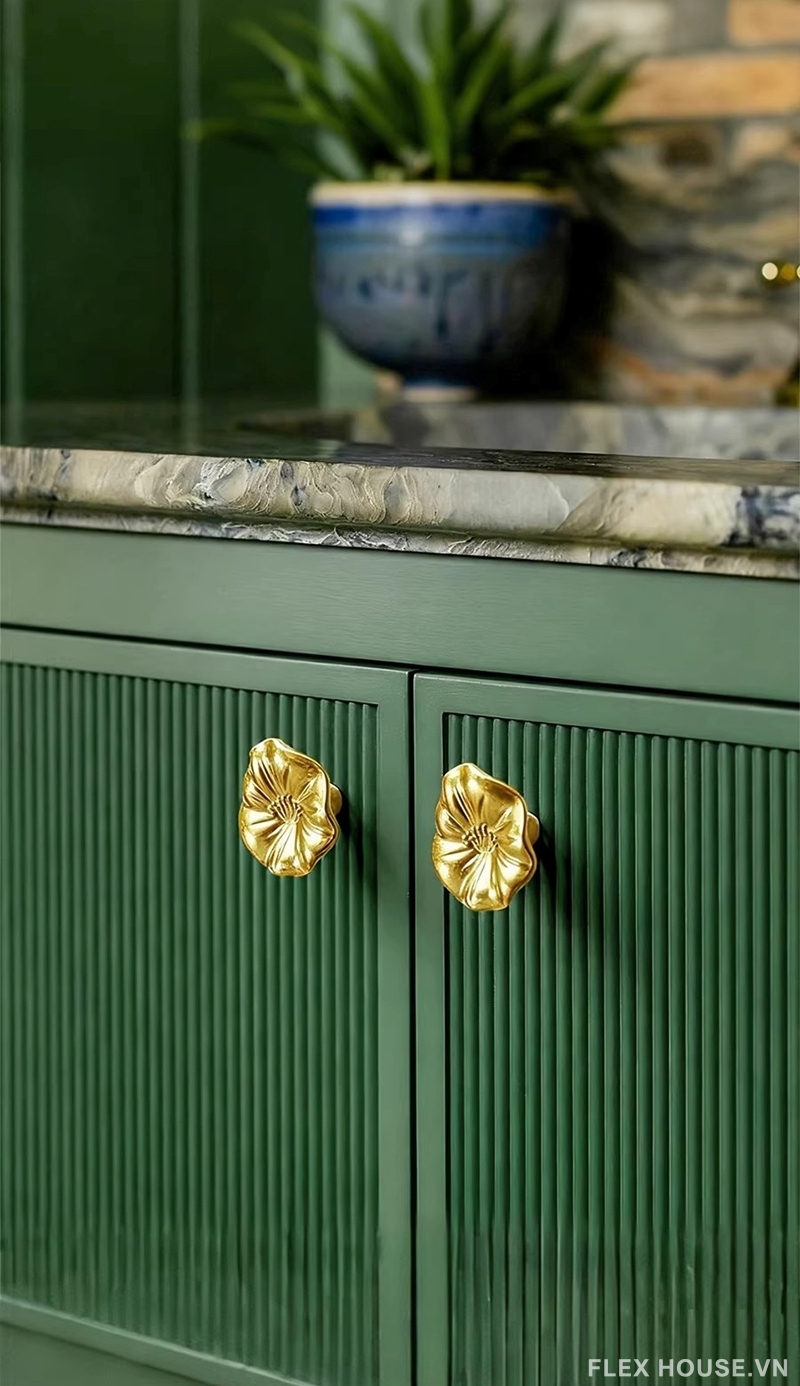 Tay nắm tủ hình bông hoa – Phụ kiện decor không thể thiếu dịp 8/3 9 Tay nắm tủ hình bông hoa – Phụ kiện decor không thể thiếu dịp 8/3 1