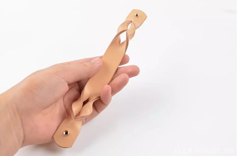 Tay nắm tủ da bò kiểu Scandinavia cao cấp JM5049 5 Tay nắm tủ da bò kiểu Scandinavia cao cấp JM5049 9