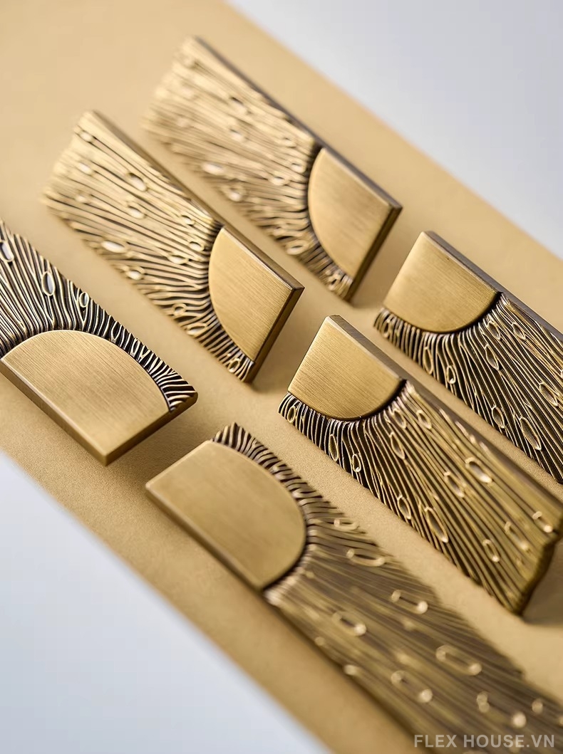 Tay nắm tủ đồng ánh dương Radiant LT2730 3 Tay nắm tủ đồng ánh dương Radiant LT2730 9