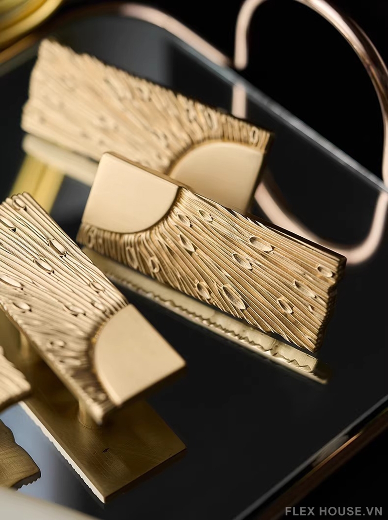 Tay nắm tủ đồng decor tia sáng hoàng kim LT2729 5 Tay nắm tủ đồng decor tia sáng hoàng kim LT2729 10