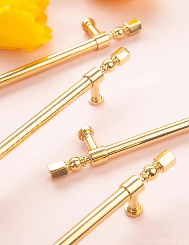 Tay nắm tủ đồng phong cách hoàng gia ZPK86 5 Tay nắm tủ đồng phong cách hoàng gia ZPK86 10