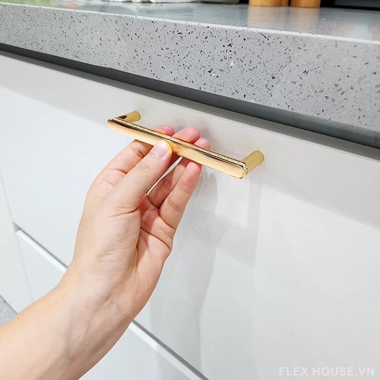 Tay nắm tủ hợp kim hiện đại đính đá cao cấp JM500Y 7 Tay nắm tủ hợp kim hiện đại đính đá cao cấp JM500Y 12