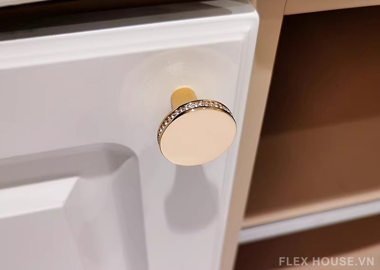 Tay nắm tủ hợp kim hiện đại đính đá cao cấp JM500Y 5 Tay nắm tủ hợp kim hiện đại đính đá cao cấp JM500Y 10