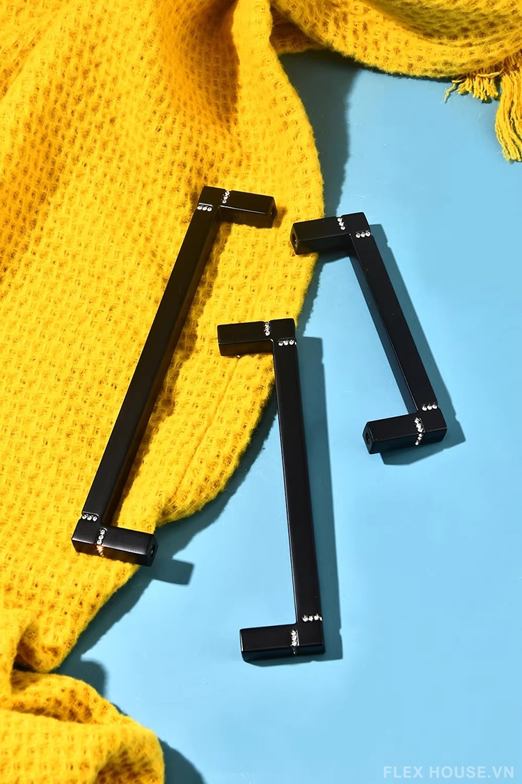 Tay nắm tủ hợp kim màu đen khảm đá hiện đại JM7658 4 Tay nắm tủ hợp kim màu đen khảm đá hiện đại JM7658 9