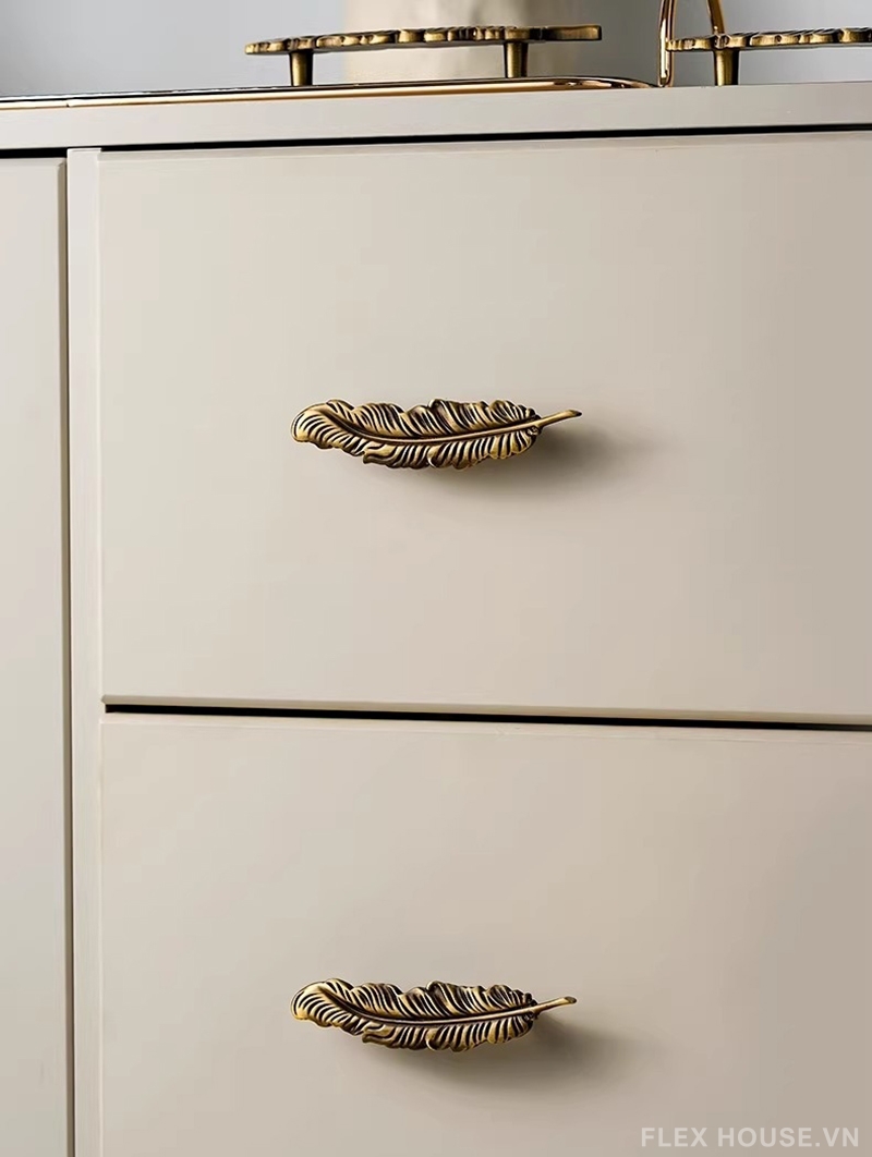 Tay nắm tủ lông vũ Vintage bằng đồng LT8805 6 Tay nắm tủ lông vũ Vintage bằng đồng LT8805 11