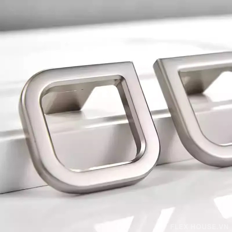 Tay nắm tủ móc kéo hợp kim hiện đại JM760 2 Tay nắm tủ móc kéo hợp kim hiện đại JM760 8