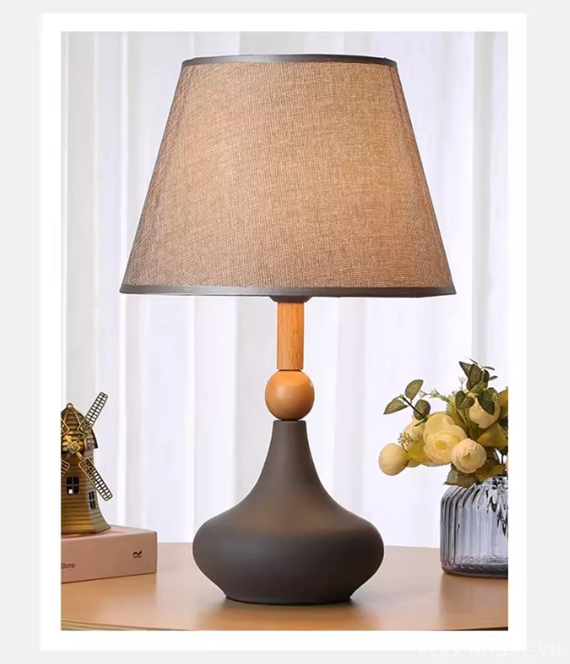 Đèn bàn bằng gỗ và sắt nghệ thuật chao vải Nordic SRL8541 1 Đèn bàn bằng gỗ và sắt nghệ thuật chao vải Nordic SRL8541