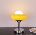 Đèn bàn màu trà phong cách Bauhaus cổ điển AT109