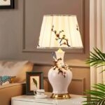 Đèn gốm vẽ men màu và chân đế đồng cổ điển SRL6359