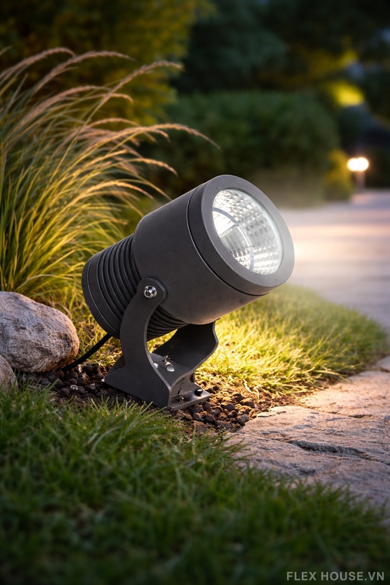 Đèn pha cột Led COB hợp kim nhôm Ra 90 IP65 009 1 Đèn pha cột Led COB hợp kim nhôm Ra 90 IP65 009