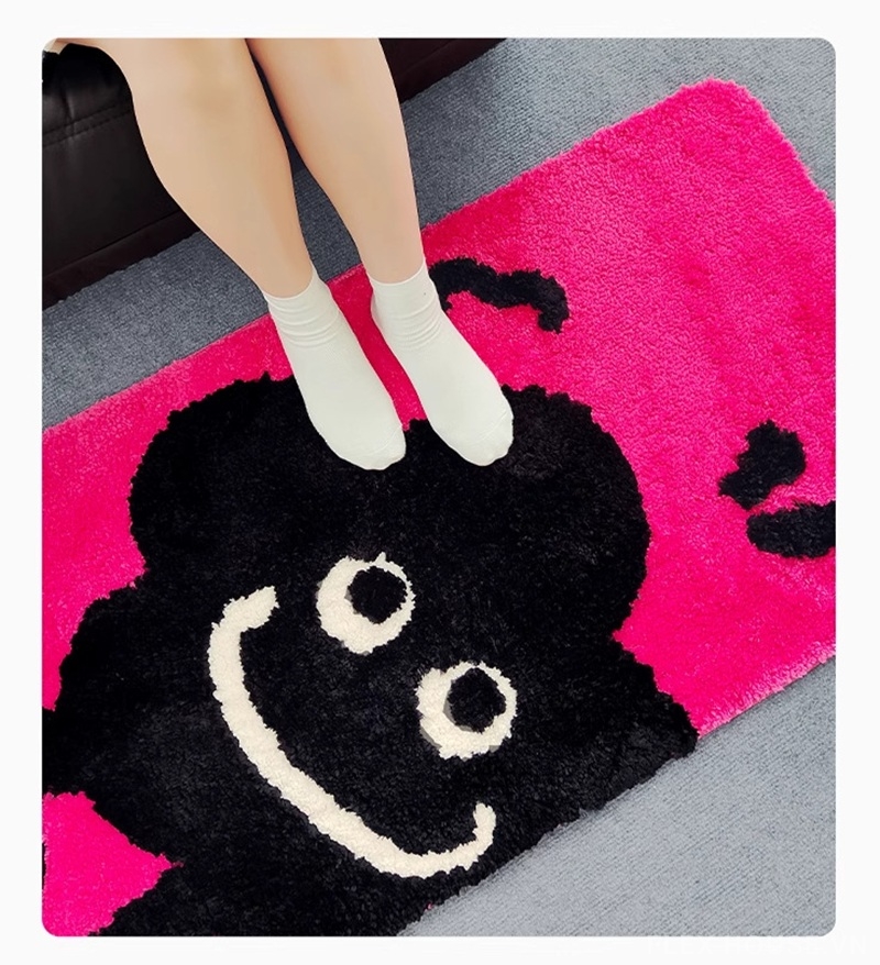 Thảm trải cạnh giường màu hồng neon đế TPR QZ7426 7 Thảm trải cạnh giường màu hồng neon đế TPR QZ7426