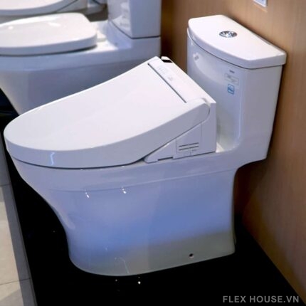 Bồn cầu 1 khối thân kín nắp rửa điện tử TOTO MS885DW14